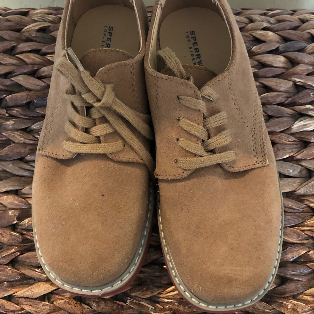 Buck Oxfords by Sperry